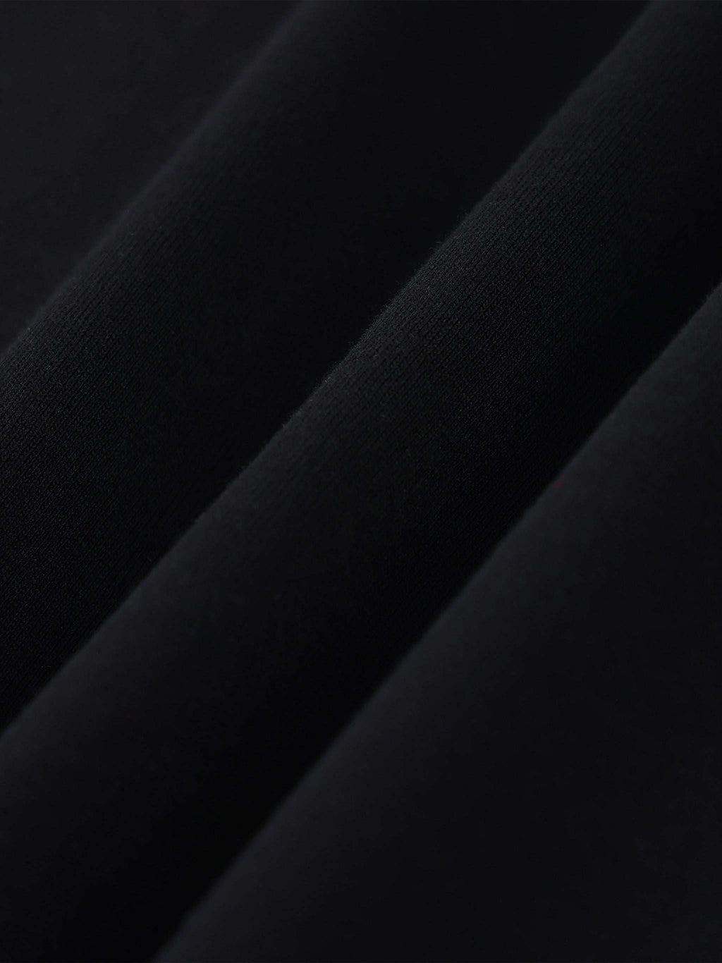 Unisex oversized color block V-neck t-shirt with raglan sleeves, premium cotton fabric, and loose fit for casual summer streetwear
